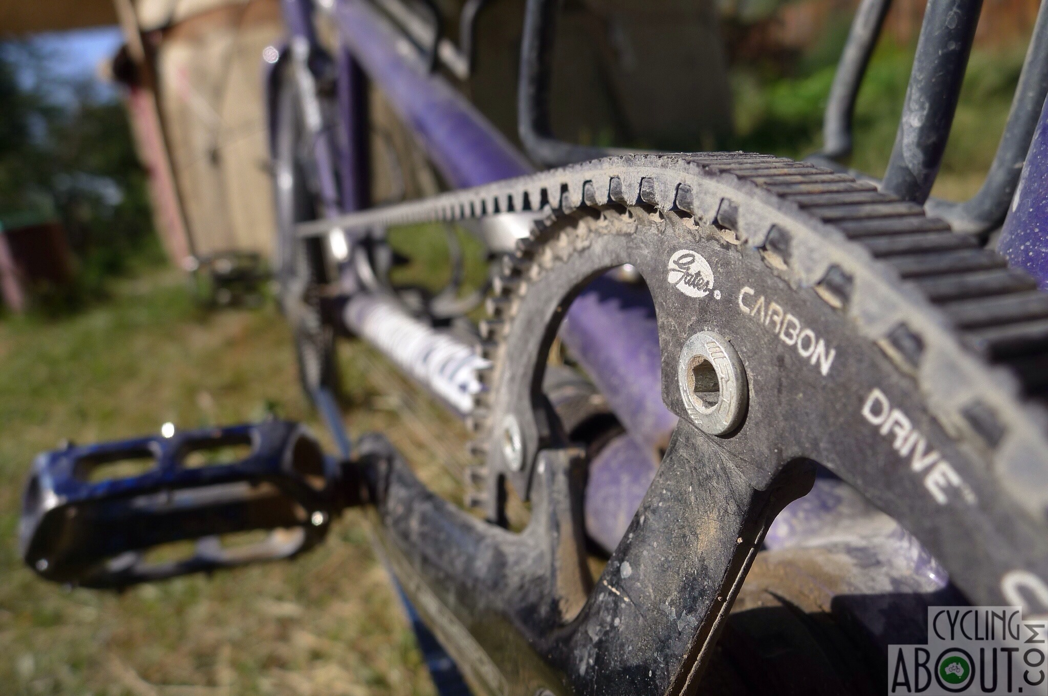 Cinghia Gates Carbon Drive CDX CenterTrack 108T - Alte Prestazioni Per Bici Da Strada