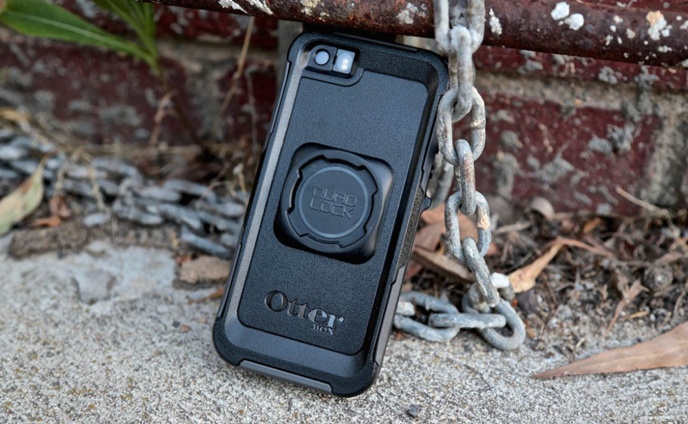 Using the Quadlock Universal Mount, you can ride with an Otterbox case.