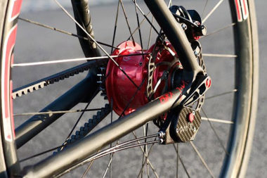 Electronic Rohloff Rohloff E-14 SOLO Finally Brings Electronic Shifting to Rohloff Hubs ...