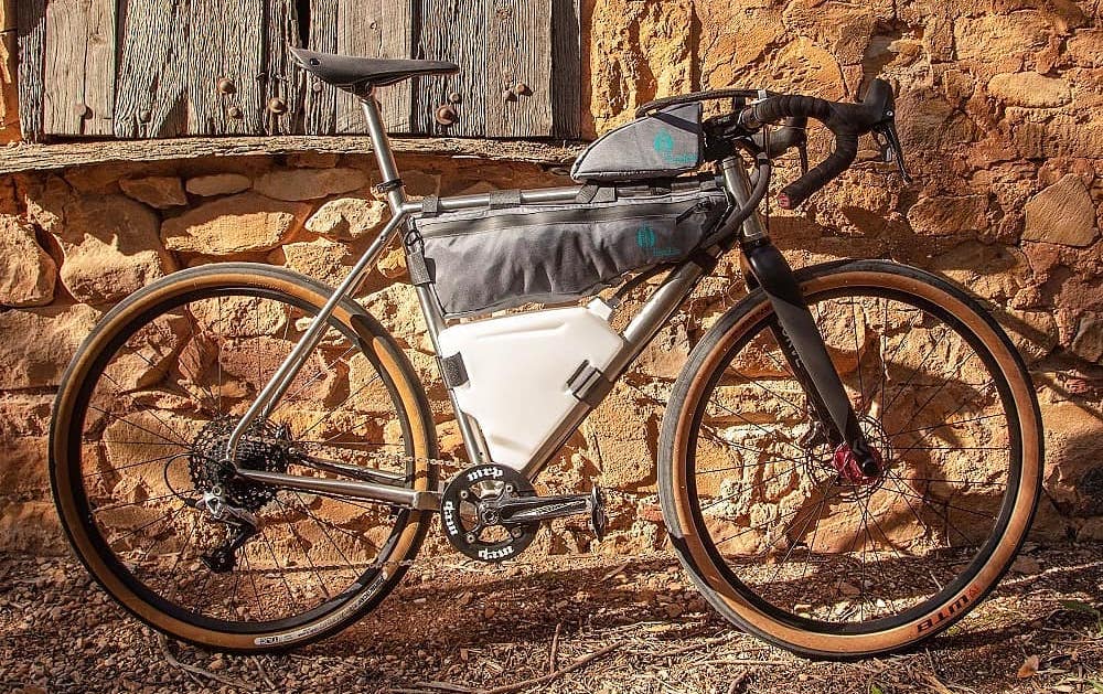 How to Carry Water When Bike Packing 